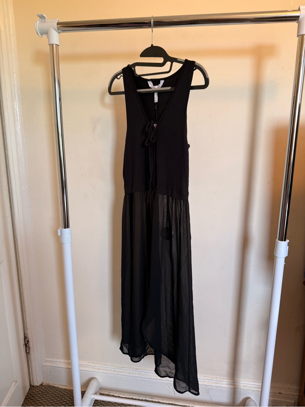 Black Sleeveless High-Low Tie-Front Maxi Dress
